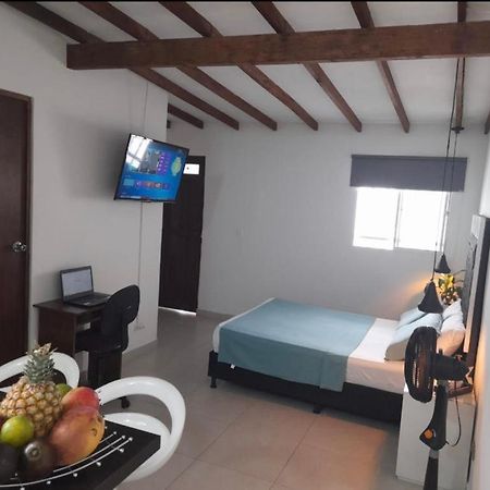 Vip Apartasuites Rosales Medellín Eksteriør billede
