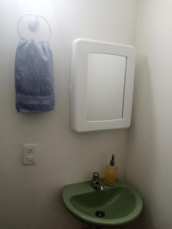 Vip Apartasuites Rosales Medellín Eksteriør billede