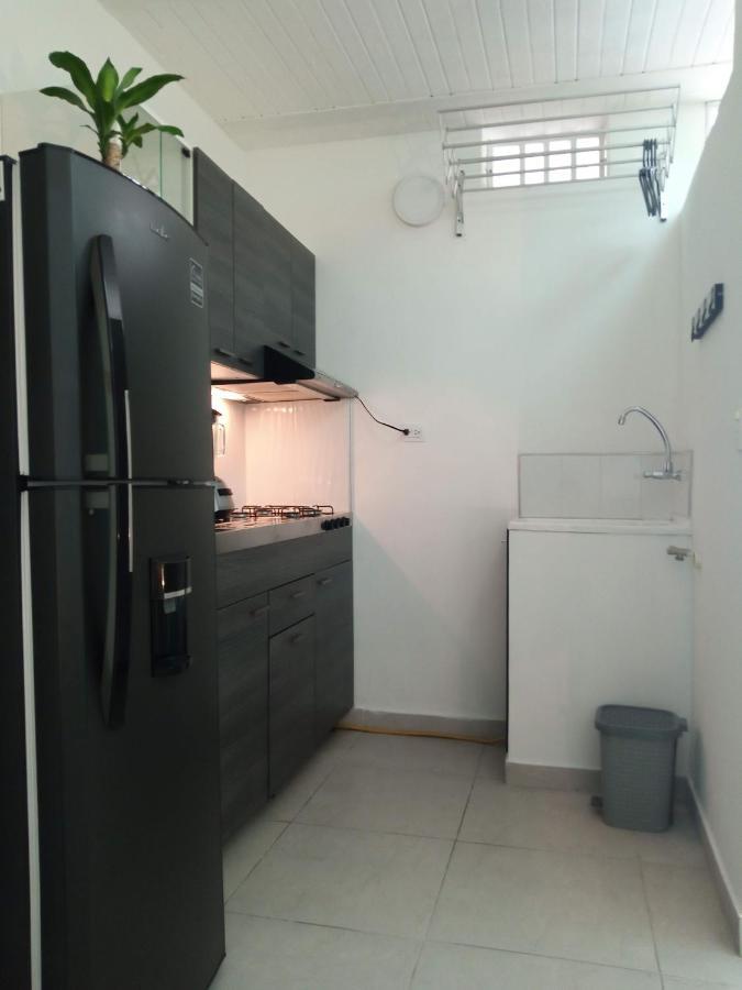 Vip Apartasuites Rosales Medellín Eksteriør billede