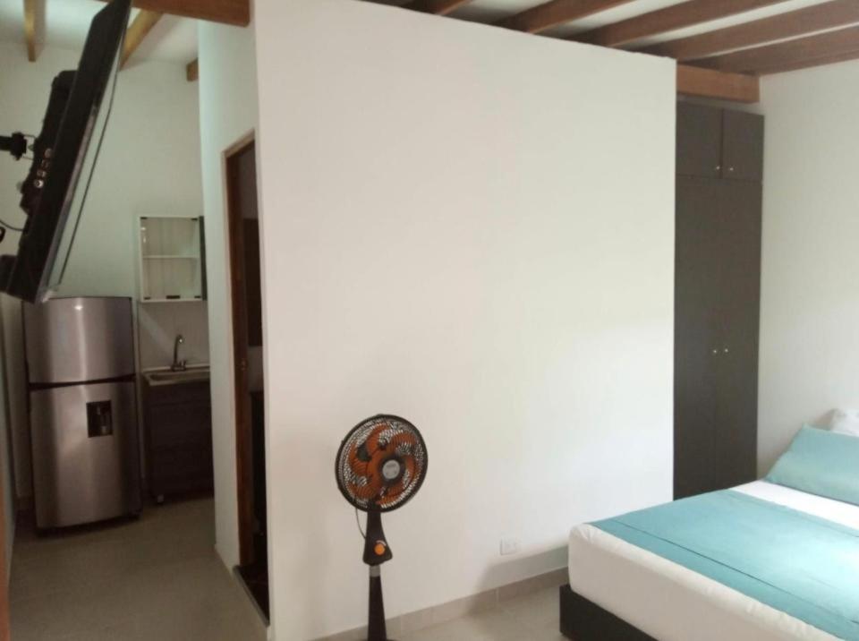 Vip Apartasuites Rosales Medellín Eksteriør billede