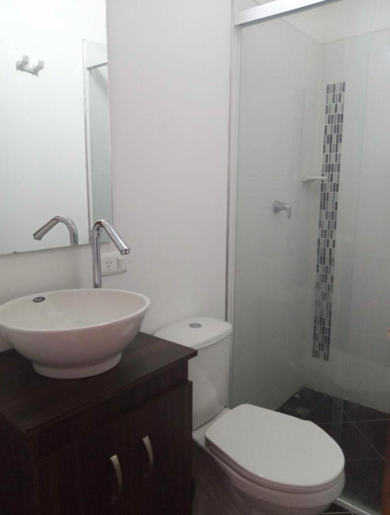 Vip Apartasuites Rosales Medellín Eksteriør billede
