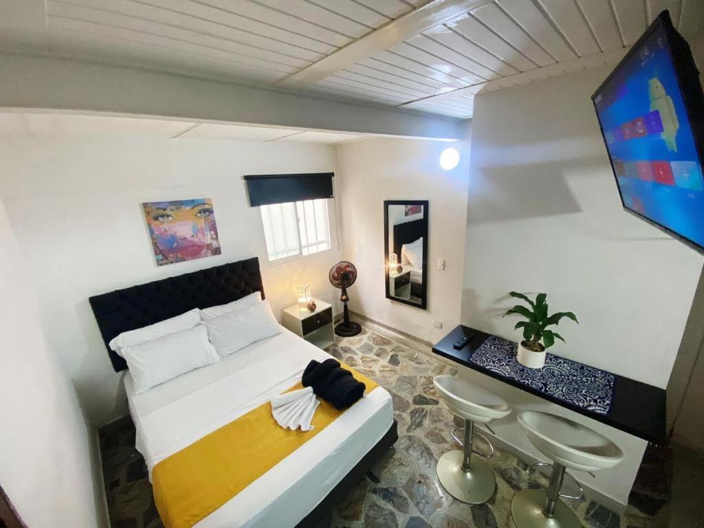 Vip Apartasuites Rosales Medellín Eksteriør billede